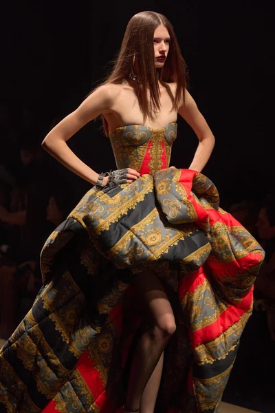 Look 5